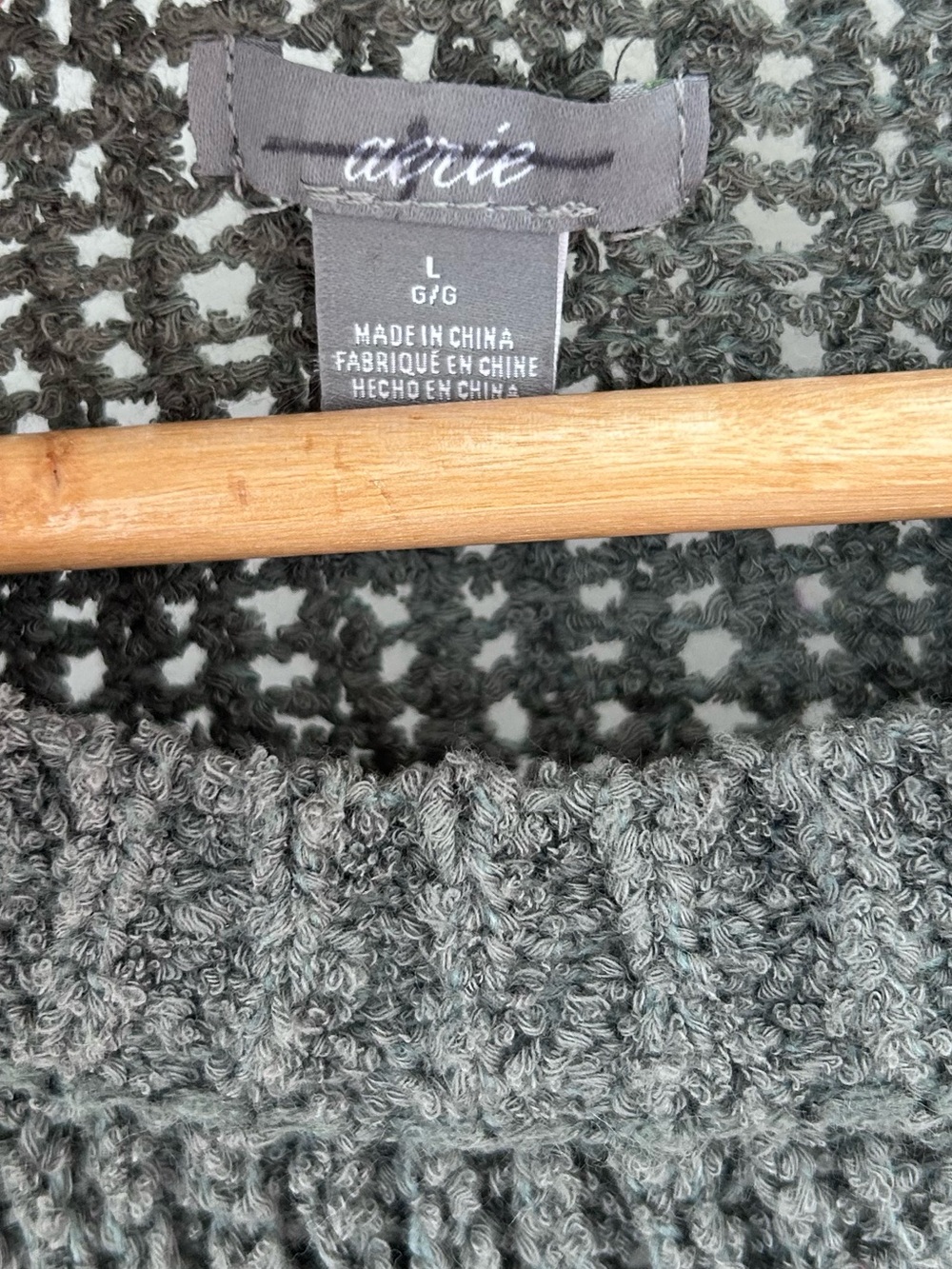 Aerie Sage Green Textured Open Knit Sweater Size Large 26x21 - Picture 4 of 7